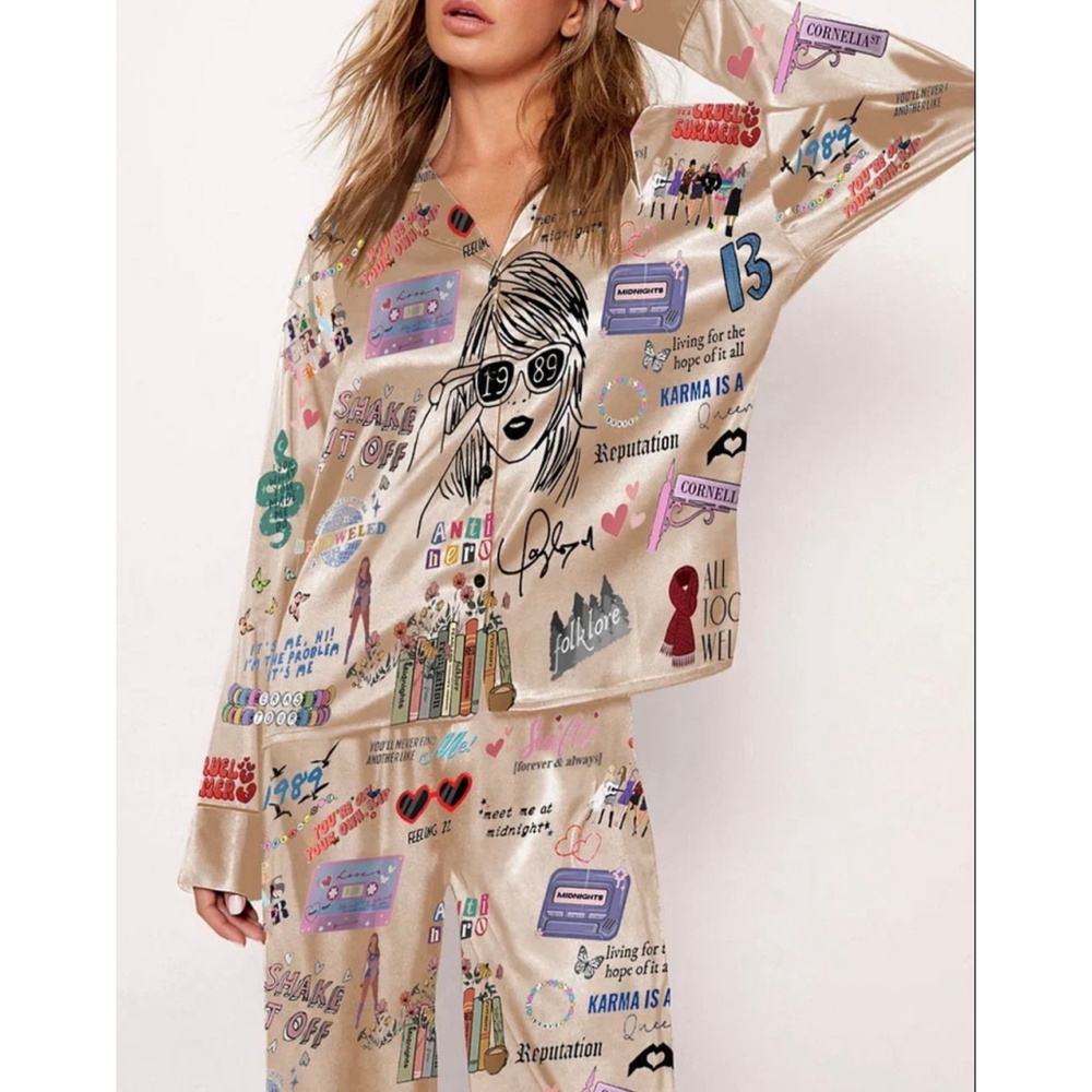 Taylor Swift Silky Satin Graphic Print Pajamas Set Eras Tour Size Medium